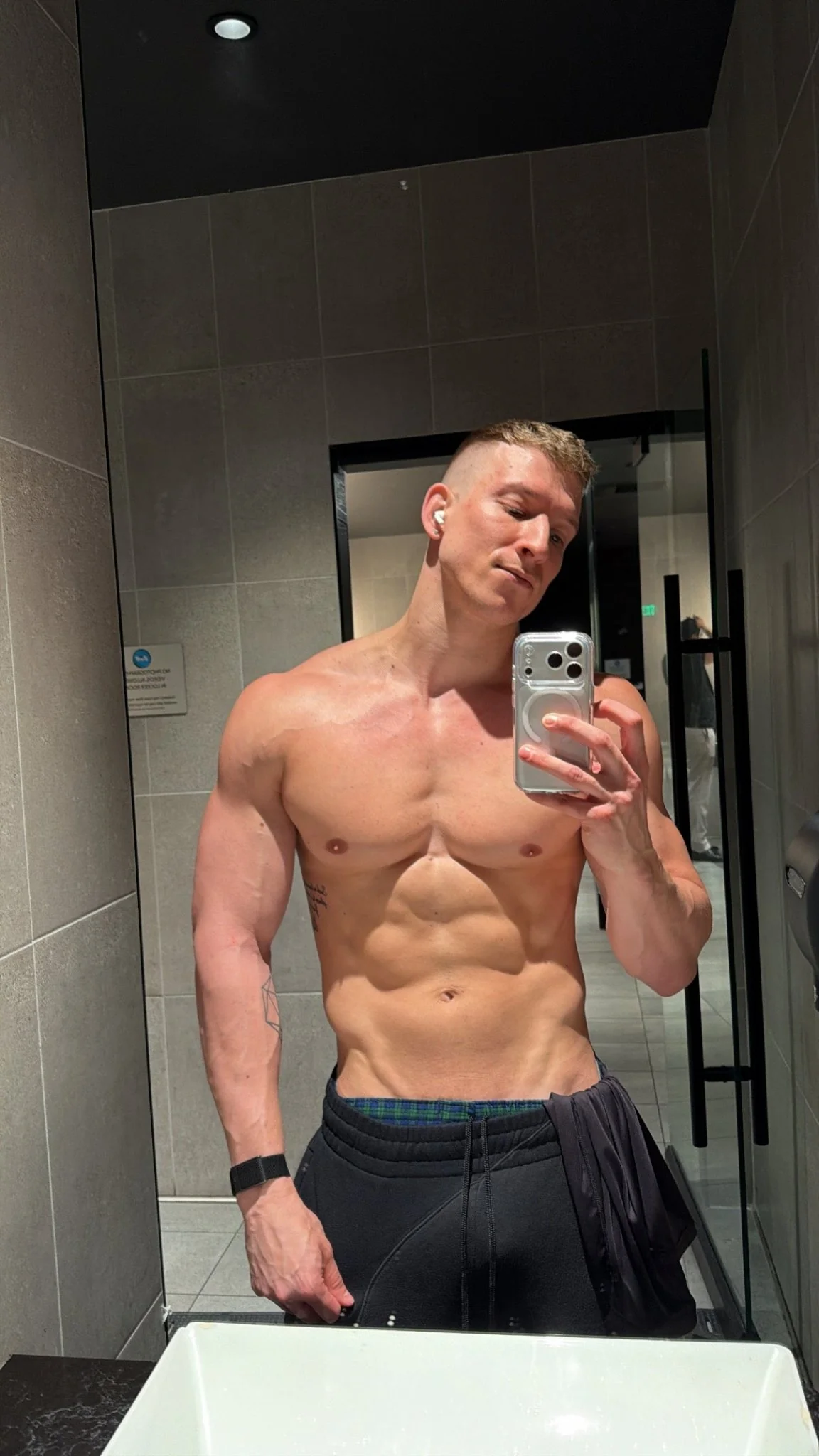 Bryce Jaxxx Jax hole