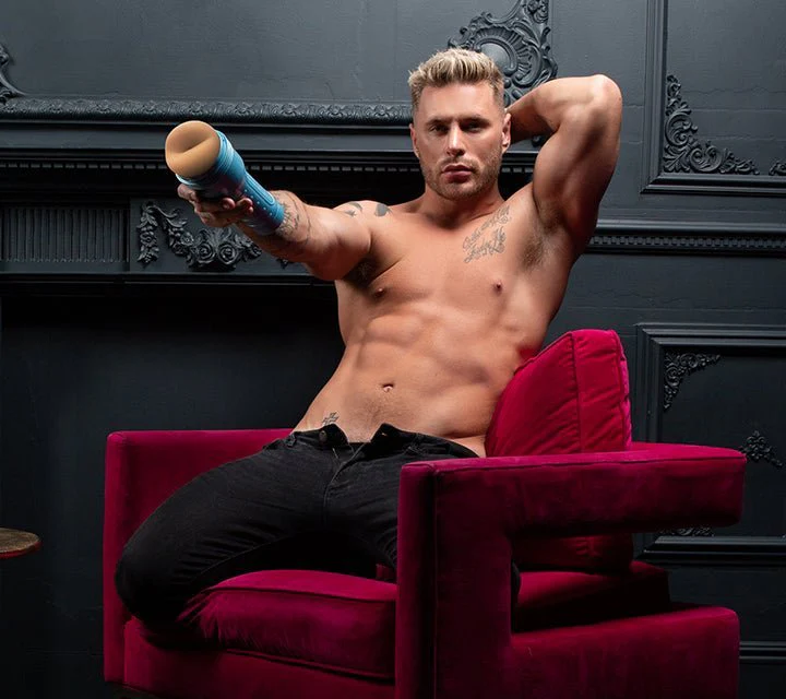 Josh Moore - Image 5