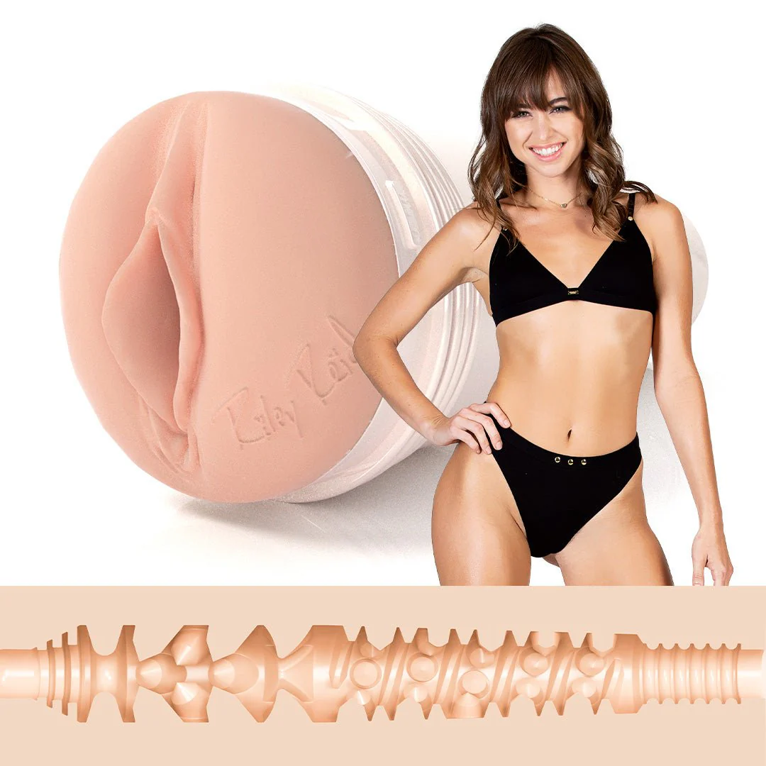 Riley Reid Fleshlight - Image 12