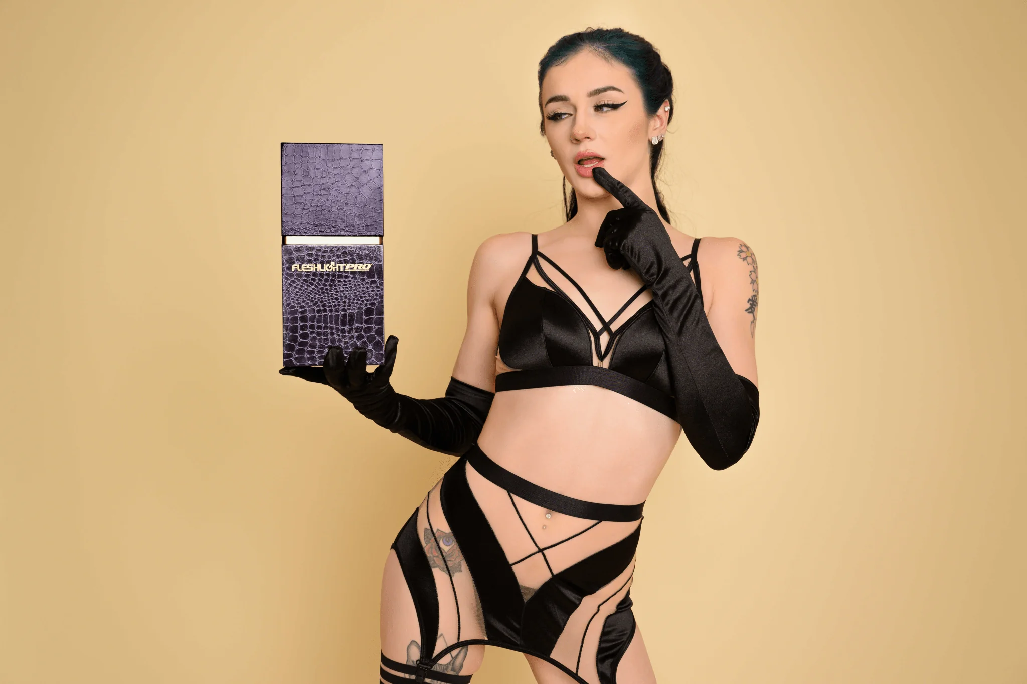 Rosalyn Sphinx Fleshlight - Image 8